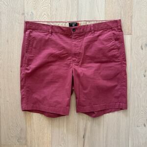 NWOT Men's Dockers Chino Dark Pink Shorts Size 42 Inseam 9 Inch Stretch Cotton